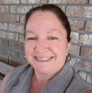 Meet your Posher, Jolene